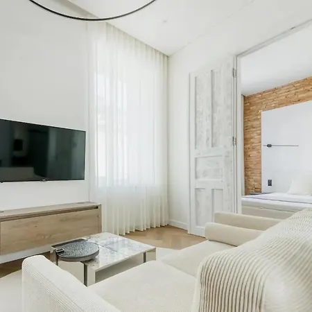 Apartment Family Guen Bolag *